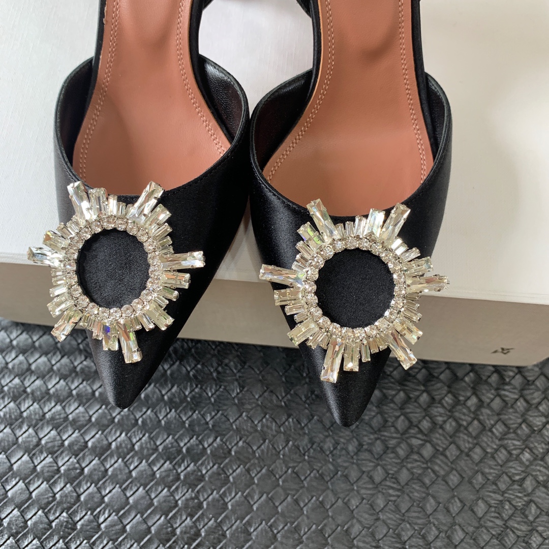 Women's high heels